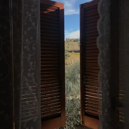 Ellebi Bed & Breakfast 4*