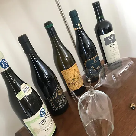 Ellebi Bed & Breakfast 4*