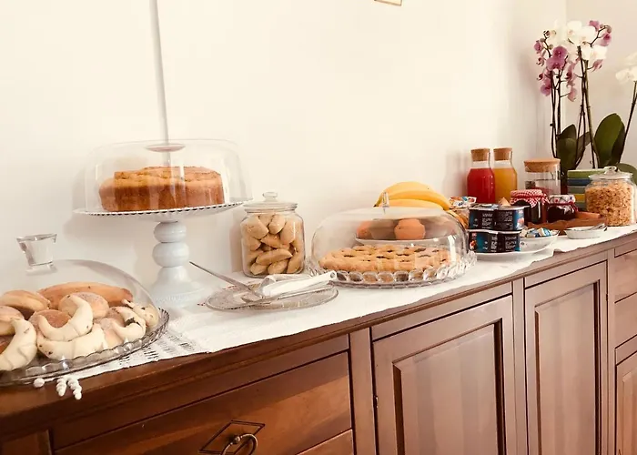 לינה וארוחת בוקר Ellebi 4*